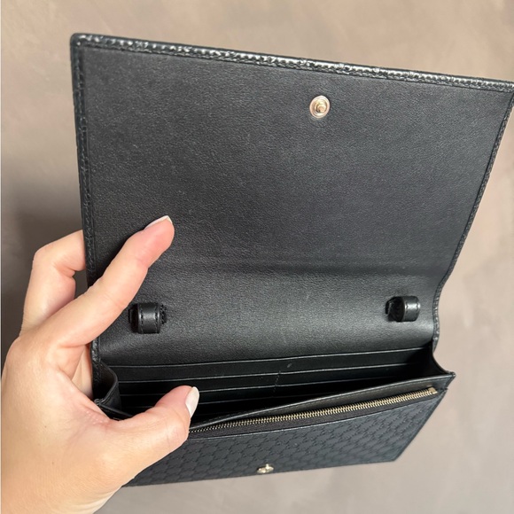 AUTHENTIC Gucci Microguccissima Messenger Bag - Picture 6 of 8